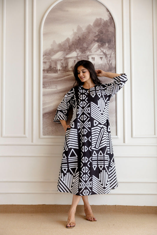 Fifth Avenues Flair-Black block printed cotton